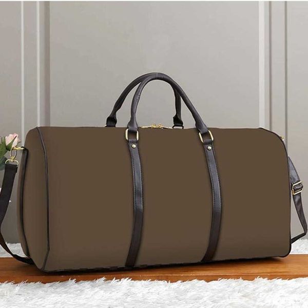 luxury fashion men women high-quality travel duffle bags brand designer luggage genuine leather handbags with lock large capacity sport bag
luxury fashion men women high-quality travel duffle bags brand designer luggage genuine leather handbags with lock large capacity sport bag