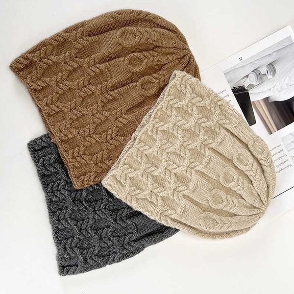 stingy brim hats fashion knitted hat in autumn and winter arctic velvet korean version thickened warm keeping ins temperament versatile hat, Blue;gray
stingy brim hats fashion knitted hat in autumn and winter arctic velvet korean version thickened warm keeping ins temperament versatile hat, Blue;gray