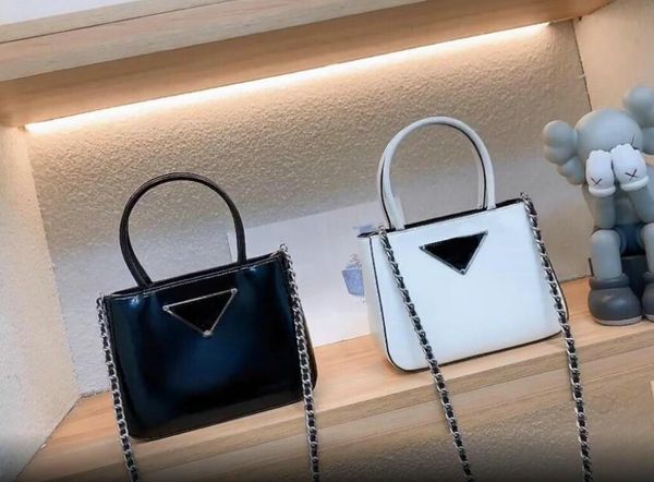 womens designer shoulder bags tote handbags brands ladies casual pu leather fashion chian female purse luxury handbages purses
womens designer shoulder bags tote handbags brands ladies casual pu leather fashion chian female purse luxury handbages purses