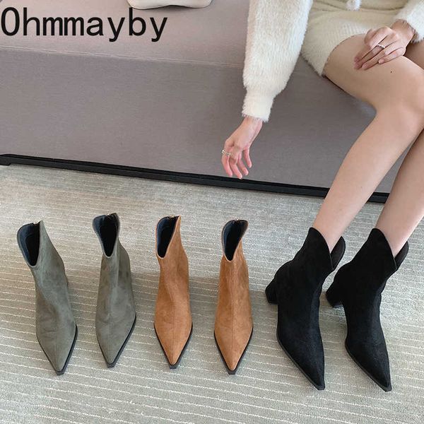 boots fashion suede women ankle low square heels pointed toe pumps shoes zip autumn winter chelsea short bootties 220929, Black
boots fashion suede women ankle low square heels pointed toe pumps shoes zip autumn winter chelsea short bootties 220929, Black