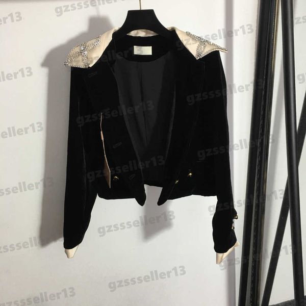 women jacket luxury designer mumu inlaid pearl and diamond decoration jacket lapel long sleeve single breasted black velvet jacket 0912, Black;brown
women jacket luxury designer mumu inlaid pearl and diamond decoration jacket lapel long sleeve single breasted black velvet jacket 0912, Black;brown