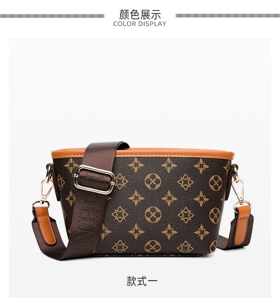 classic woman crossbody bag female fashion leather handbags ladies shoulder purse women clutch bags tote card wallet backpack, Red;black
classic woman crossbody bag female fashion leather handbags ladies shoulder purse women clutch bags tote card wallet backpack, Red;black