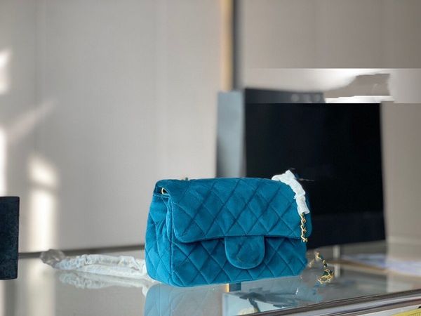 2022ss womens designer classic mini flap bags ghw crush gold ball quilted matelasse velvet chain crossbody shoulder purse vanity cosmetic c
2022ss womens designer classic mini flap bags ghw crush gold ball quilted matelasse velvet chain crossbody shoulder purse vanity cosmetic c