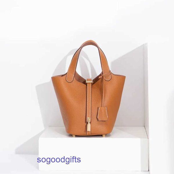 women's designer bags genuine leather picotin lock herme handbags tote bag new style vegetable basket handbag small number high grade l
women's designer bags genuine leather picotin lock herme handbags tote bag new style vegetable basket handbag small number high grade l