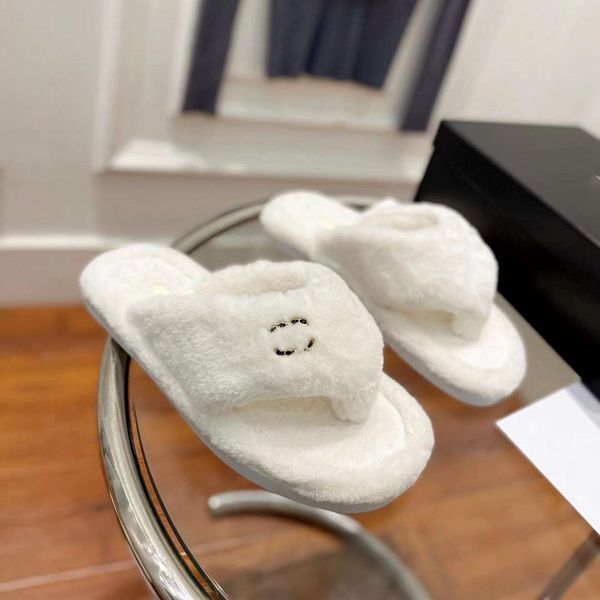 2022 new slippers men women beach slippers channel leather webbing fashion luxury summer sandals 01-08
2022 new slippers men women beach slippers channel leather webbing fashion luxury summer sandals 01-08