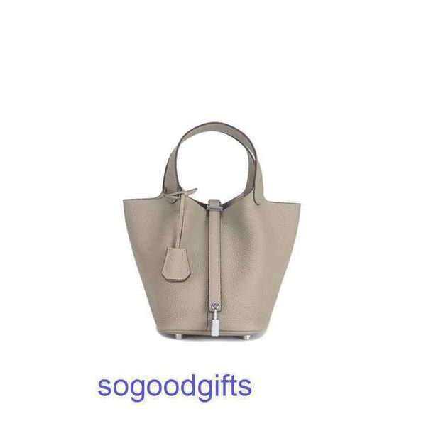 women's designer bags genuine leather picotin lock herme handbags tote bag new vegetable basket women's bag advanced sense large c
women's designer bags genuine leather picotin lock herme handbags tote bag new vegetable basket women's bag advanced sense large c
