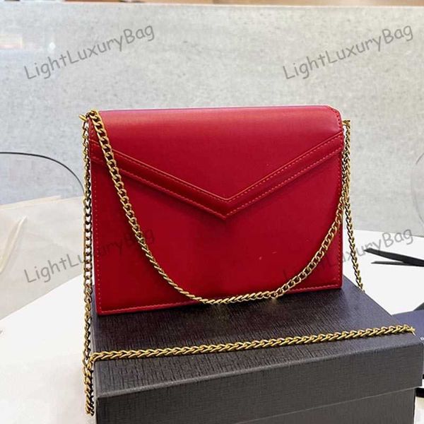 5a fashion envelope bag chain shoulder designer leather wallet quality simple crossbody for women classic famous brand shopping purses 22020
5a fashion envelope bag chain shoulder designer leather wallet quality simple crossbody for women classic famous brand shopping purses 22020
