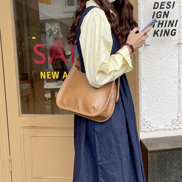 evening bags women's tote handbag female single shoulder bag large capacity casual bucket saddle messenger
evening bags women's tote handbag female single shoulder bag large capacity casual bucket saddle messenger