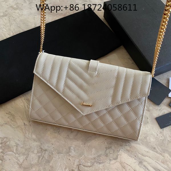 the latest lady oblique cross bag french designer 7a high-end customized quality 620280 fashion business and leisure style 451663
the latest lady oblique cross bag french designer 7a high-end customized quality 620280 fashion business and leisure style 451663