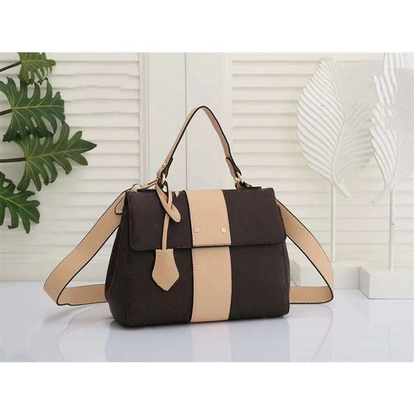 classic handbag messenger bag totes fashion bags shopping satchels leather bag luxury designer purses cross body backpack woman wallet
classic handbag messenger bag totes fashion bags shopping satchels leather bag luxury designer purses cross body backpack woman wallet
