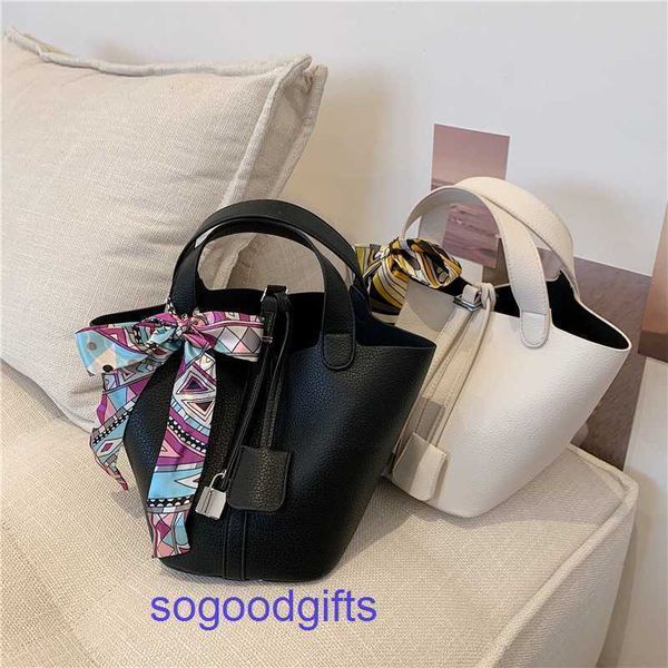 women's designer bags genuine leather picotin lock herme handbags tote bag this year's popular small bag women's summer 2022
women's designer bags genuine leather picotin lock herme handbags tote bag this year's popular small bag women's summer 2022