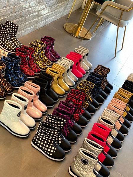 fashion designer boots half boot thick heels shoes brand shoe cotton fabric winter fall men women snow boots waterproof warm down 35-42, Black
fashion designer boots half boot thick heels shoes brand shoe cotton fabric winter fall men women snow boots waterproof warm down 35-42, Black