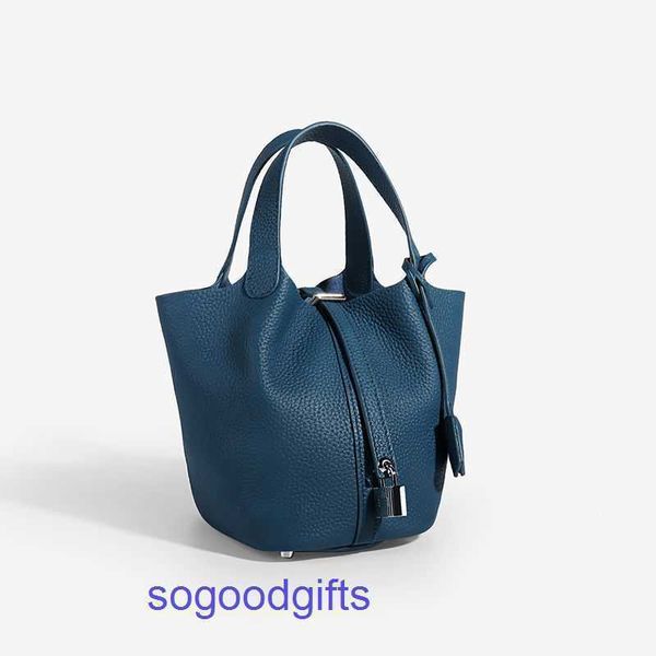women's designer bags genuine leather picotin lock herme handbags tote bag pet powder welfareclassic simple vegetable basket bucket bao
women's designer bags genuine leather picotin lock herme handbags tote bag pet powder welfareclassic simple vegetable basket bucket bao