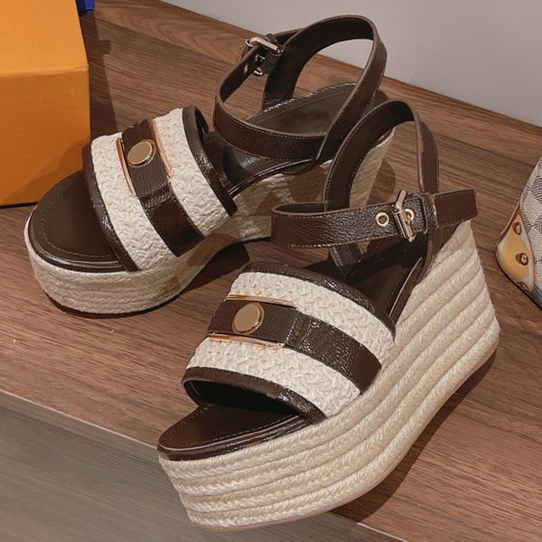 popular platform wedge fisherman shoes sandal high end classic retro fashion vamp with brand logo to highlight brand charm sandals women des, Black
popular platform wedge fisherman shoes sandal high end classic retro fashion vamp with brand logo to highlight brand charm sandals women des, Black
