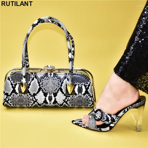 dress shoes elegant and bag for women nigerian wedding set decorated with rhinestone designer luxury 2022, Black
dress shoes elegant and bag for women nigerian wedding set decorated with rhinestone designer luxury 2022, Black