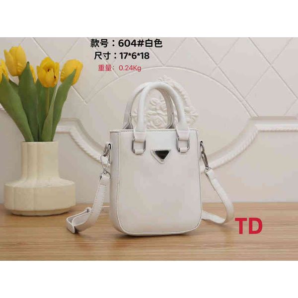 designer luxury women the tote bag fashion versatile handbags shoulder crossbody bags purse telfars totes large capacity saddle wallets 7a l
designer luxury women the tote bag fashion versatile handbags shoulder crossbody bags purse telfars totes large capacity saddle wallets 7a l