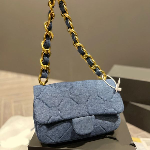 denim bag designer brand fashion shoulder flap bag classic style handbags metallic totes purse phone lock bags temperament lady elegant cros
denim bag designer brand fashion shoulder flap bag classic style handbags metallic totes purse phone lock bags temperament lady elegant cros