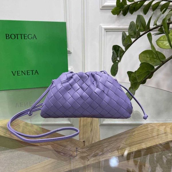 shoulder bag women crossbody bottage venates backpack purse handbags seam leather ladies metal chain classic woven messenger bag luxurys des
shoulder bag women crossbody bottage venates backpack purse handbags seam leather ladies metal chain classic woven messenger bag luxurys des