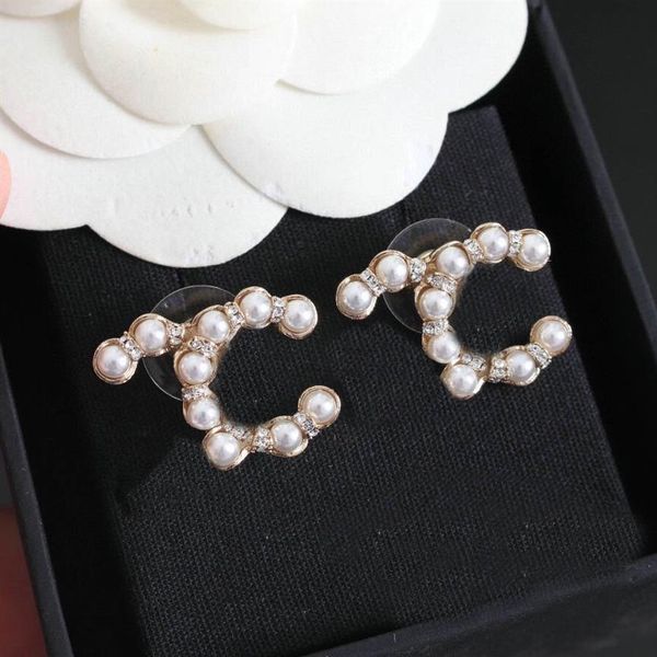 fashion style charm stud earring with diamond and pearl for women wedding jewelry gift white color have box stamp ps3005273o, Golden
fashion style charm stud earring with diamond and pearl for women wedding jewelry gift white color have box stamp ps3005273o, Golden