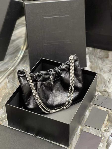 7a quality luxury bags fashion show sheepskin shoulder bags genuine leather soft luxury evening bags vintage and elegant totes with steel ch
7a quality luxury bags fashion show sheepskin shoulder bags genuine leather soft luxury evening bags vintage and elegant totes with steel ch