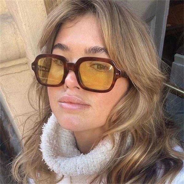 vintage oversized yellow lens square sunglasses for women luxury brand tinted sun glasses female retro shades summer points 2021 0928, White;black
vintage oversized yellow lens square sunglasses for women luxury brand tinted sun glasses female retro shades summer points 2021 0928, White;black