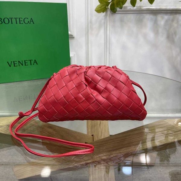 shoulder bag women crossbody bottage venates backpack purse handbags seam leather ladies metal chain classic woven messenger bag luxurys des
shoulder bag women crossbody bottage venates backpack purse handbags seam leather ladies metal chain classic woven messenger bag luxurys des