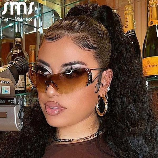 2000's retro one piece sunglasses women luxury oversized wrap around sun glasses uv400 ladies 2022 new fashion eyewear shades 0928, White;black
2000's retro one piece sunglasses women luxury oversized wrap around sun glasses uv400 ladies 2022 new fashion eyewear shades 0928, White;black
