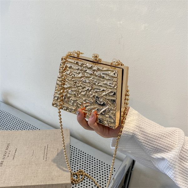 fashion ice crack shoulder bags personality ins texture chain messenger shoulder box bag
fashion ice crack shoulder bags personality ins texture chain messenger shoulder box bag