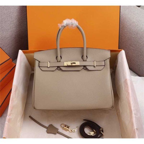 leather herms original bags luxury designer genuine bag woman tote bag birkin handbag litchi pattern pochette rouge togo with go
leather herms original bags luxury designer genuine bag woman tote bag birkin handbag litchi pattern pochette rouge togo with go