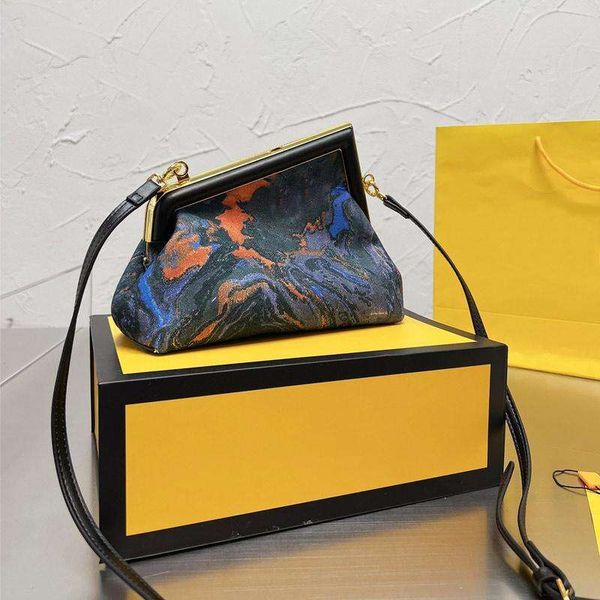 fends designer luxury women bag fend handbags fende tote beach fendyity shoulder bags fendace purses designers woman handbag 7a ge3d
fends designer luxury women bag fend handbags fende tote beach fendyity shoulder bags fendace purses designers woman handbag 7a ge3d