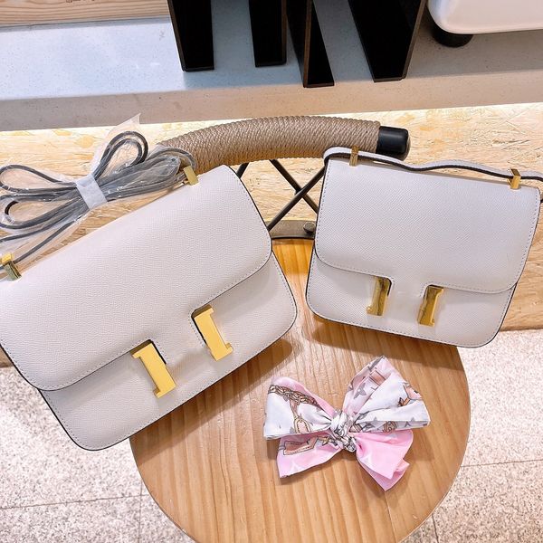 2022 women shoulder bag winter baguette 5a modern classic fashion totes fashionable handbag luxury cross body shopping wallet colors with bo
2022 women shoulder bag winter baguette 5a modern classic fashion totes fashionable handbag luxury cross body shopping wallet colors with bo