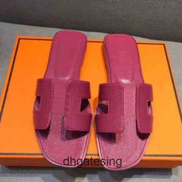 designer sandals 2022 hermse oran oasis fashion leather h women slippers summer luxury flat slides ladies beach party slipper size35-43, Black
designer sandals 2022 hermse oran oasis fashion leather h women slippers summer luxury flat slides ladies beach party slipper size35-43, Black
