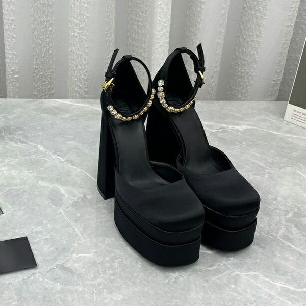 brand casual shoes designer design women sandal platform double platform rhinestones high heel shoes size 35-42, Black
brand casual shoes designer design women sandal platform double platform rhinestones high heel shoes size 35-42, Black
