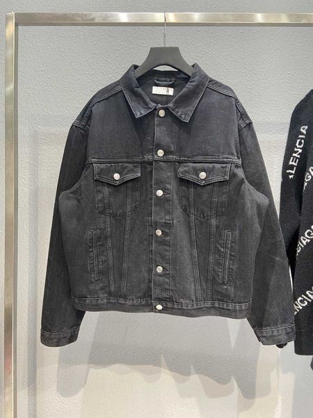 high version paris back letter diamond denim jacket autumn and winter new b fashion, Black;brown
high version paris back letter diamond denim jacket autumn and winter new b fashion, Black;brown