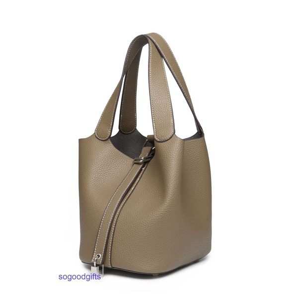 women's designer bags genuine leather picotin lock herme handbags tote bag bag 2022 new vegetable basket women's bag litchi patter
women's designer bags genuine leather picotin lock herme handbags tote bag bag 2022 new vegetable basket women's bag litchi patter