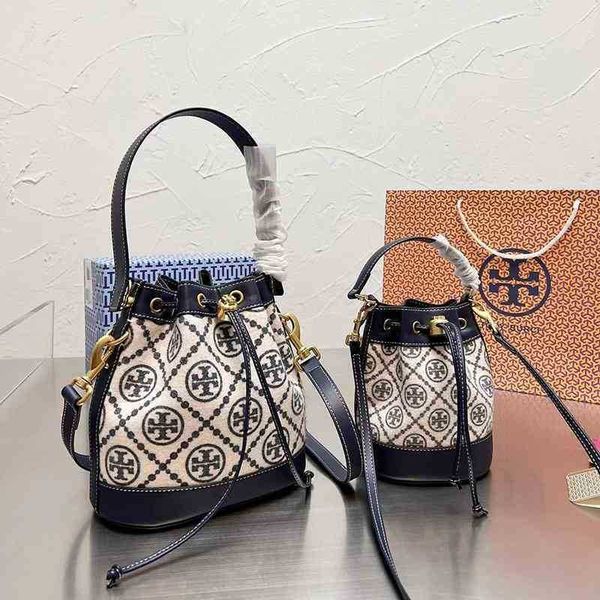 designer monograms bags torysburchs women's handbags 2022 old flower double single messenger monogramss embroidered drawstring bucket s
designer monograms bags torysburchs women's handbags 2022 old flower double single messenger monogramss embroidered drawstring bucket s