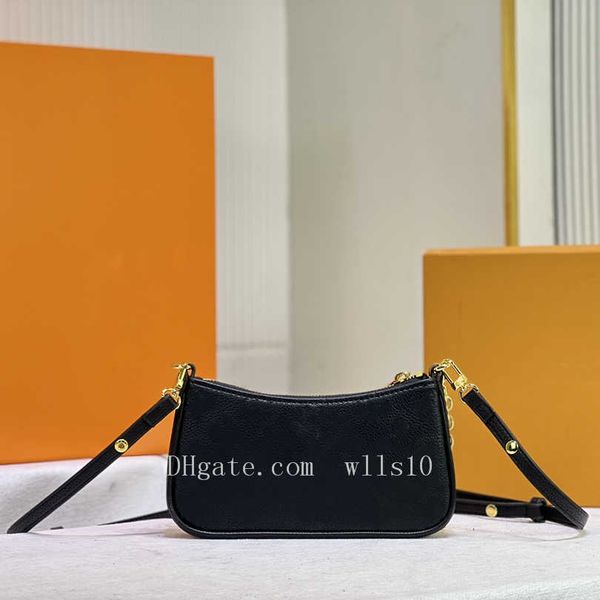 designer handbag bag monograms embossed easy pouch strap women messenger water ripples tote pochette chain shoulder crossbody
designer handbag bag monograms embossed easy pouch strap women messenger water ripples tote pochette chain shoulder crossbody