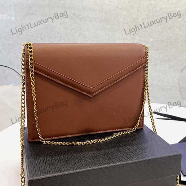 fashion envelope bag chain shoulder bag designer leather wallet quality simple crossbody for women classic famous brand shopping purses 2202
fashion envelope bag chain shoulder bag designer leather wallet quality simple crossbody for women classic famous brand shopping purses 2202