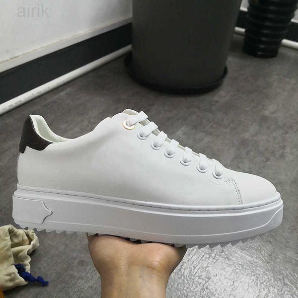 roller shoes time out sneakers embossed leather platform shoes women white flowers debossed calf elevated trainer bleu denim flats
roller shoes time out sneakers embossed leather platform shoes women white flowers debossed calf elevated trainer bleu denim flats