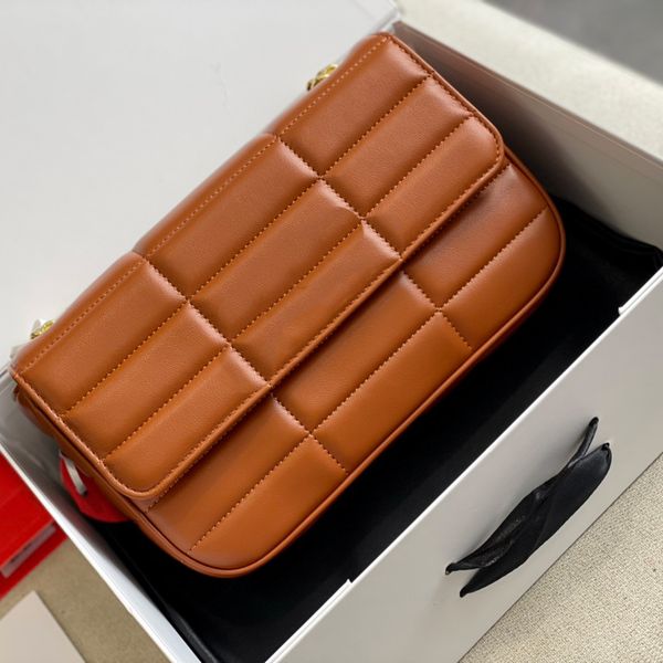 women bags lady flap bag gold hardware cross-bag brand fashion lady shoulder-bags woman box handbag luxuries totes female pocket designer
women bags lady flap bag gold hardware cross-bag brand fashion lady shoulder-bags woman box handbag luxuries totes female pocket designer