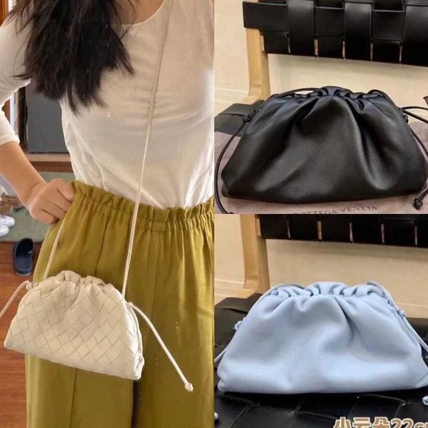 shoulder bag women crossbody bottage venates backpack purse handbags seam leather ladies metal chain classic woven messenger bag luxurys des
shoulder bag women crossbody bottage venates backpack purse handbags seam leather ladies metal chain classic woven messenger bag luxurys des