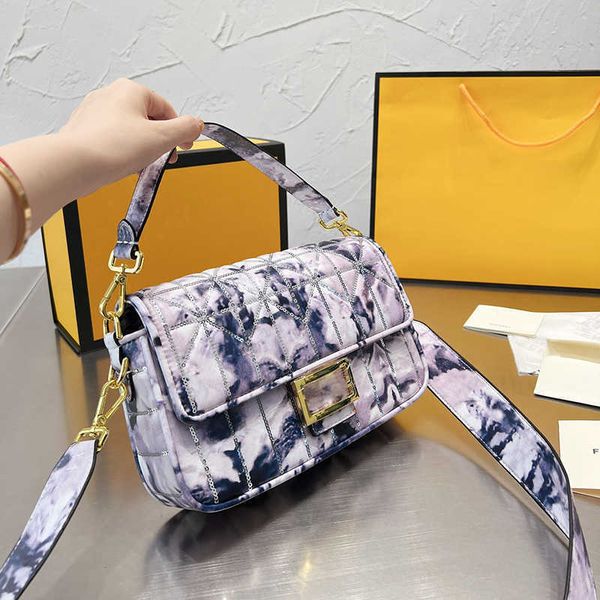totes bag retro baguette designer f tote women crossbody leather handbag shoulder purses 220919
totes bag retro baguette designer f tote women crossbody leather handbag shoulder purses 220919