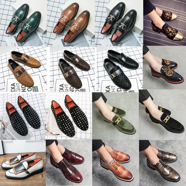 men's luxury brogue shoes handmade metal buckle decoration two-color stitching rhinestone carving round head fashion business shoes loa, Black
men's luxury brogue shoes handmade metal buckle decoration two-color stitching rhinestone carving round head fashion business shoes loa, Black