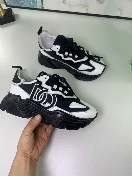 est daymaster trainers sneakers shoes trainers luxury designer low flat sorrento print white black leather
est daymaster trainers sneakers shoes trainers luxury designer low flat sorrento print white black leather