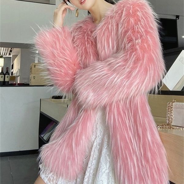 womens fur faux imitation coat midlength autumn and winter raccoon woven fashion outwears night club coats 220929, Black
womens fur faux imitation coat midlength autumn and winter raccoon woven fashion outwears night club coats 220929, Black