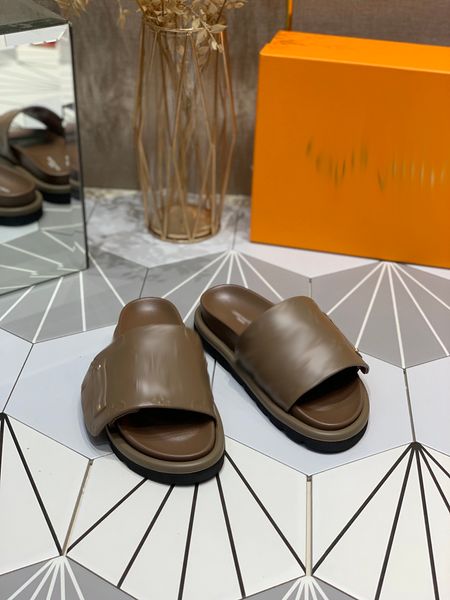 2023 retro slippers letter sandals shoes flops genuine leather casual ladies flat slipper summer outdoor beach loafer party holiday fashion, Black
2023 retro slippers letter sandals shoes flops genuine leather casual ladies flat slipper summer outdoor beach loafer party holiday fashion, Black