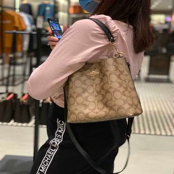 luxuries designers women coch bag cochs crossbody handbag shoulder totes bags cc designer handbags tote purses wallet 8jvp
luxuries designers women coch bag cochs crossbody handbag shoulder totes bags cc designer handbags tote purses wallet 8jvp