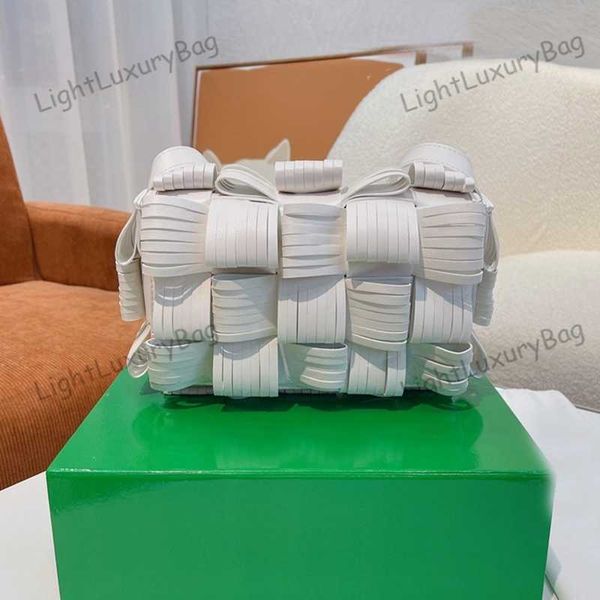 woven tofu bag shoulder designer leather wallet chic light luxury for women classic famous brand shopping purses 220204
woven tofu bag shoulder designer leather wallet chic light luxury for women classic famous brand shopping purses 220204