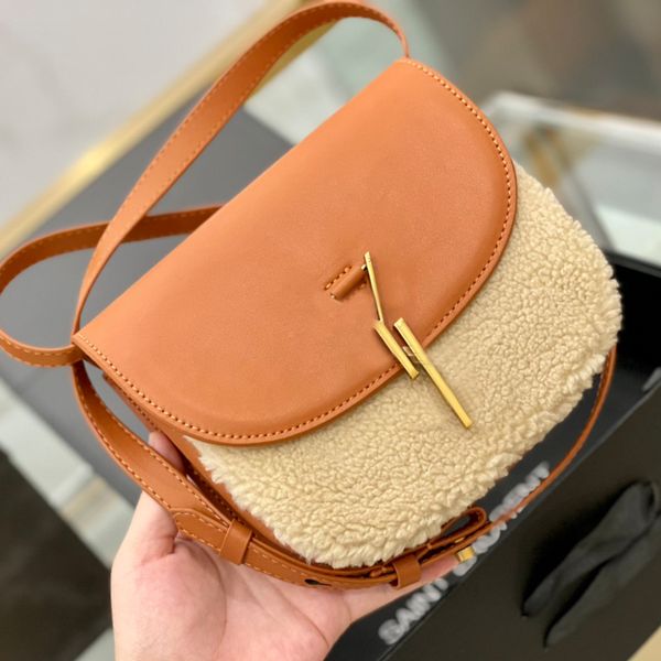 flap cross body bag lambs wool fashion shoulder bags square women handbags metal letter magnetic buckle cell phone pocket leather adjustable
flap cross body bag lambs wool fashion shoulder bags square women handbags metal letter magnetic buckle cell phone pocket leather adjustable