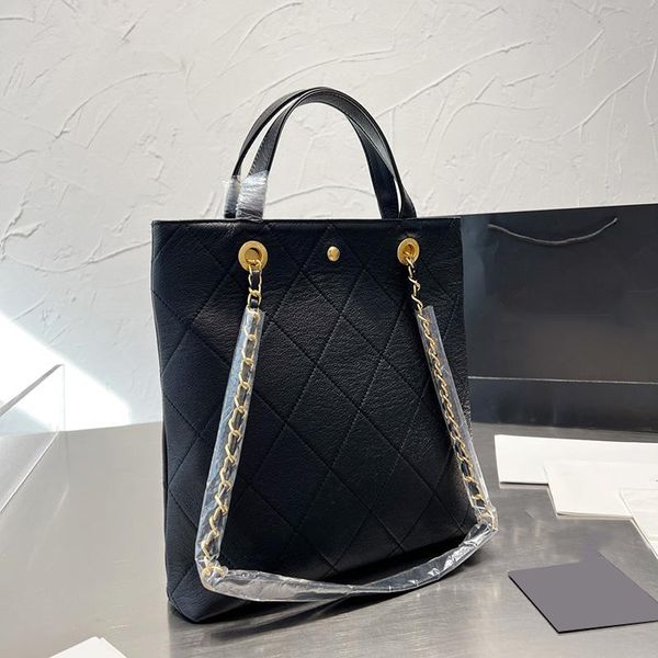 designer luxury women the tote bag fashion versatile handbags shoulder crossbody bags purse telfars totes large capacity saddle wallets 7a c
designer luxury women the tote bag fashion versatile handbags shoulder crossbody bags purse telfars totes large capacity saddle wallets 7a c